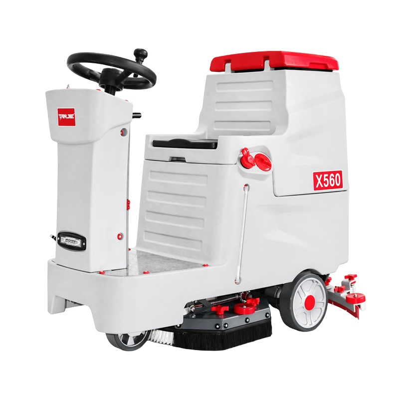东城坦洁驾驶式洗地机X560